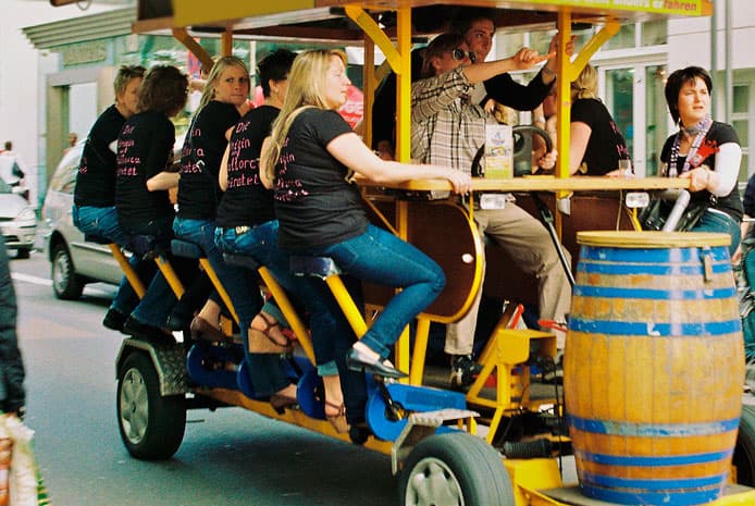Addio al Celibato a Barcellona Consigli : La Beerbike