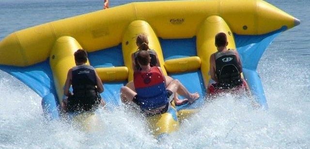 ATTIVITA ACQUATICHE PER IL TUO ADDIO AL CELIBATO A BARCELLONA